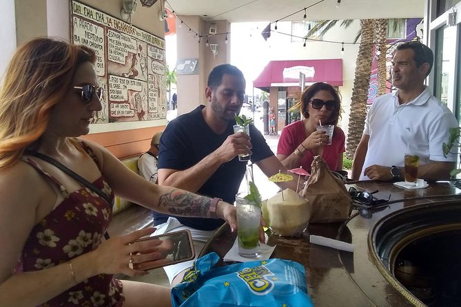Miami Little Havana Nightlife Music Dinner and Drinks - The guide factor: what you can expect from a Cuban host
