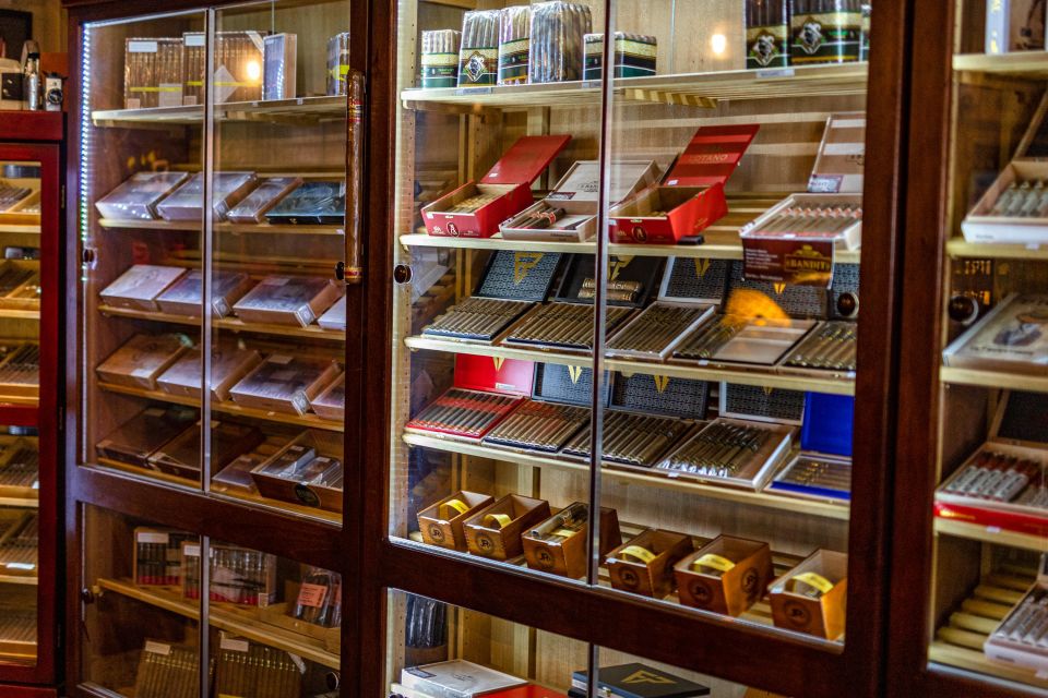 Miami: Little Havana Wow Walking Tour - Small Group Size - The Included Pastry and Cuban Coffee Stop (And Why It Works)