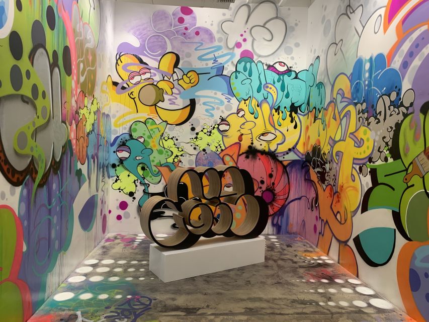 Miami: Museum of Graffiti Admission - Wynwood outside: how the twelve murals change your perspective