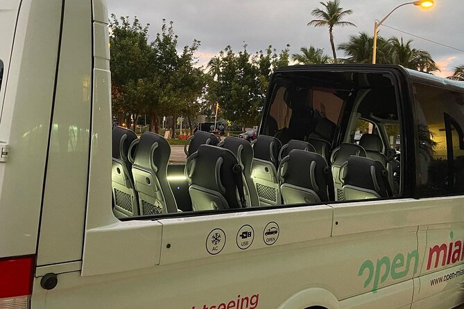 Miami Panoramic Tour By Night - Guides, Comfort, and the Small-Group Advantage