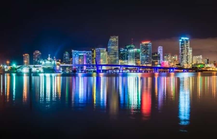 Miami: Party Yacht Cruise with Open Bar and DJ - Should You Book This Miami Party Yacht Cruise?