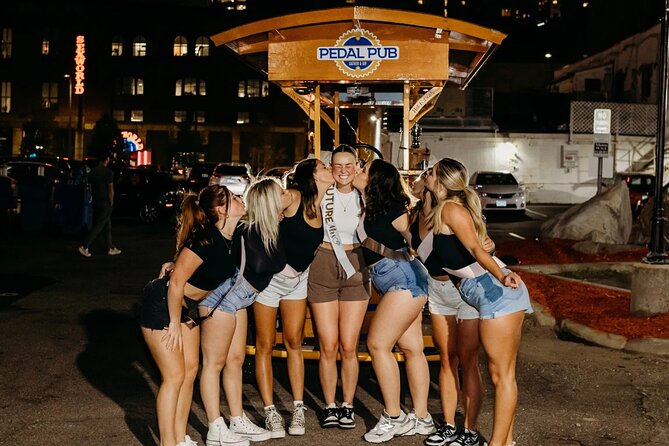 Miami Pedal Pub: Arts District Party Bike Pub Crawl - Group vs private booking: which format fits your trip style