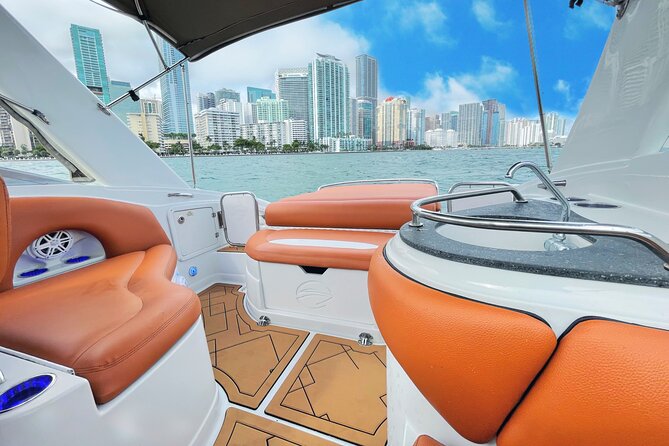 Miami Private Boat Charter: Indian Creek Raccoon Island & Sandbar - The “Billionaire Bunker” cruise: what the Indian Creek waterfront pass actually gives you