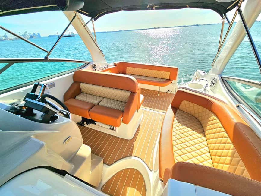 Miami: Private Boat Cruise and Tour with Captain - Star Island and Millionaire’s Row: the most expensive-home sightseeing