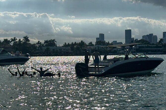 Miami Private Boat Rental with Champagne, Sandbars & Floating Mat - Price and Dock Fees: What Your $489 Actually Means