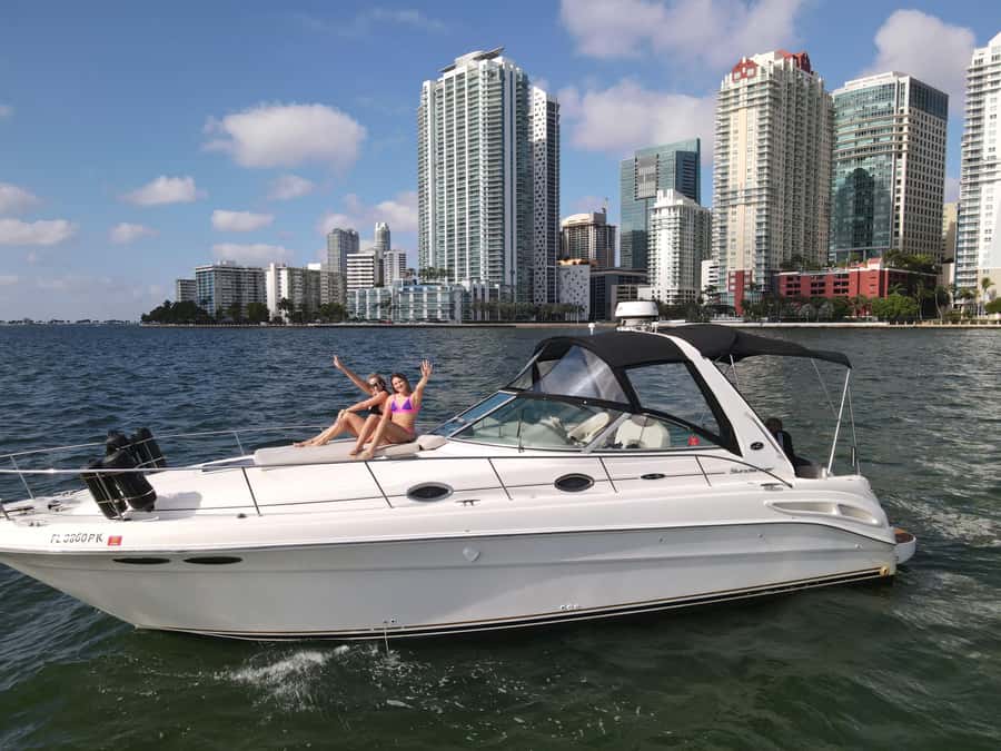 Miami: Private Boat Tour with Captain and Skyline Views - Key points to know before you go