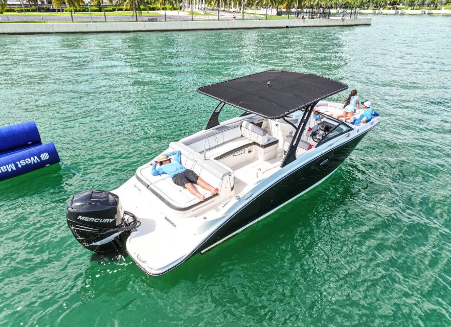 Miami: Private Guided Boat Tour with Champagne - Venetian Islands: The Quiet Side of the Water Route