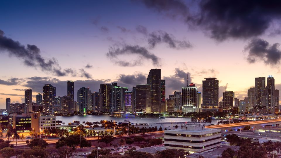 Miami: Private Luxury Airplane Tour with Champagne - Bal Harbour and Haulover Beach: a calmer coastal stretch