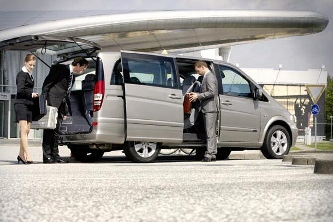 Miami Private Transfers: Airport, Cruise, Point-to-Point. - Pickup Rules at MIA and Port of Miami (Where Most Problems Start)