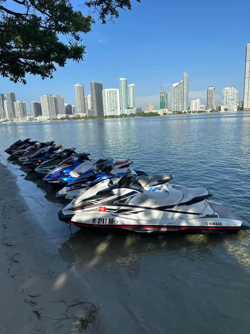 Miami: Sea Adventure! Jetski Rental+30min boat tour included - Epic Marina Start: The Smooth Setup Before the Speed