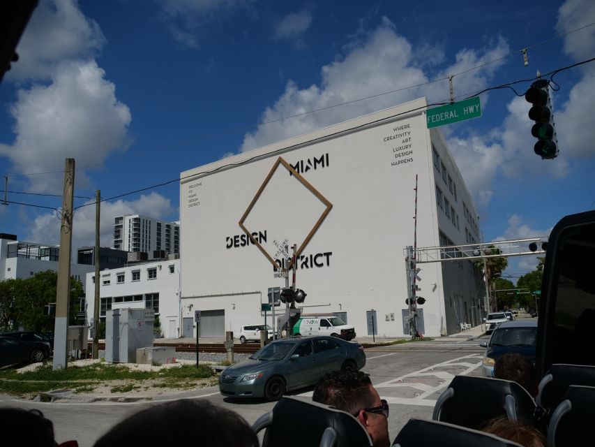Miami Sightseeing Tour in a Convertible Bus - Wynwood Arts District: street art you can actually walk and see