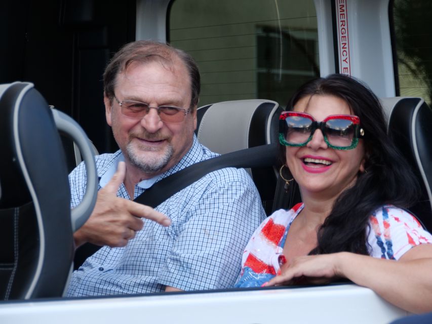 Miami Sightseeing Tour in a Convertible Bus - Group, guide, and comfort: what the format really means for you