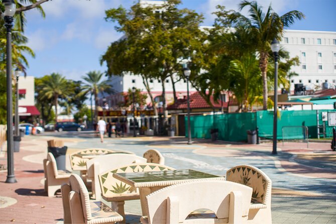 Miami Small Group Premium Tour With Everglades Airboat Ride - Little Havana walking tour: Cuban street life you can actually hear