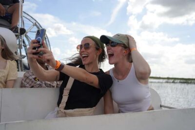 Miami: Small Group Tour w/Everglades, Little Havana & Cruise - Little Havana: Cuban-American life on the street level