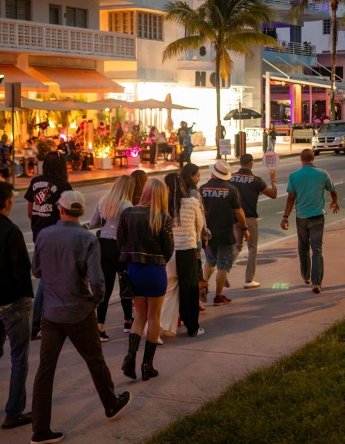 Miami: South Beach Food & Fun Art Deco Walking Tour - Lummus Park on foot: shade, palms, and a calmer pace