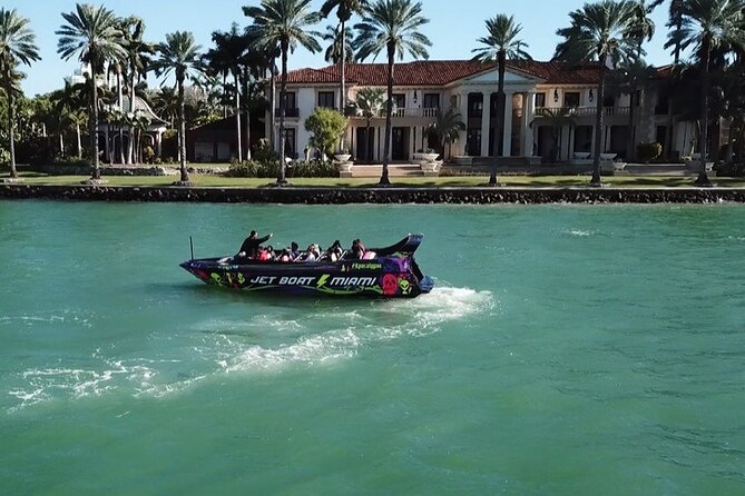 Miami Speed Boat South Beach & Hard Rock Meal at Bayside Marketplace - The 45-minute speedboat ride: skyline, mansions, and Miami Beach passes