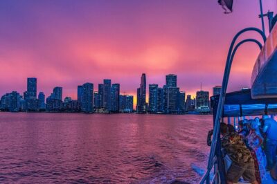 Miami Sunset and City Lights Cocktail Cruise - Open Bar Reality: What Unlimited Drinks Means on the Water