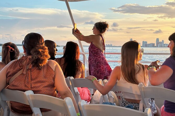 Miami Sunset Cocktail Cruise and a Drink - Drinks and the Onboard Host: Why the Mood Can Make or Break It