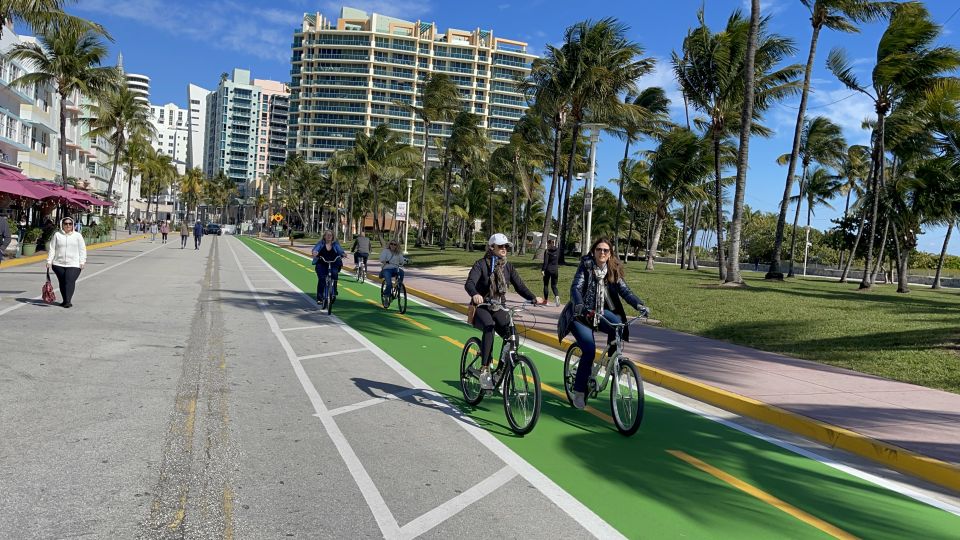 Miami: The Famous South Beach Bicycle Tour - Ocean Drive and the Art Deco District: How the Stories Turn into Real Context