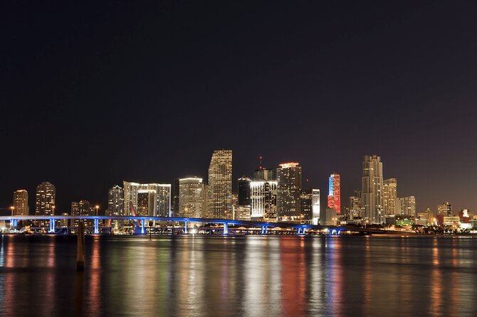 Miami Twilight Skyline Cruise - Onboard How It Feels: Staff, Music, and the Pace