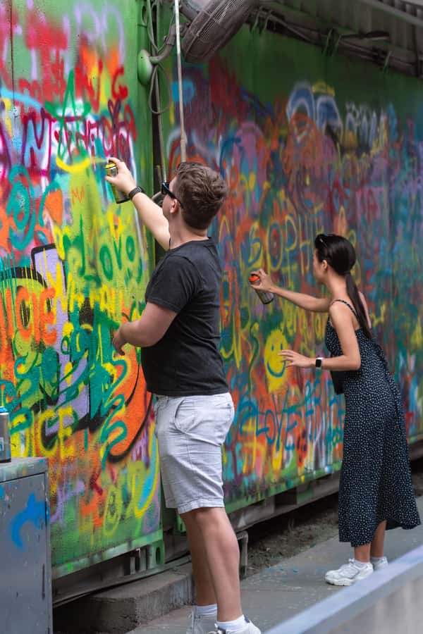 Miami: Wynwood Walls Freestyle Spray Painting & Admission - Wynwood Walls Shop and the local artist pop-up