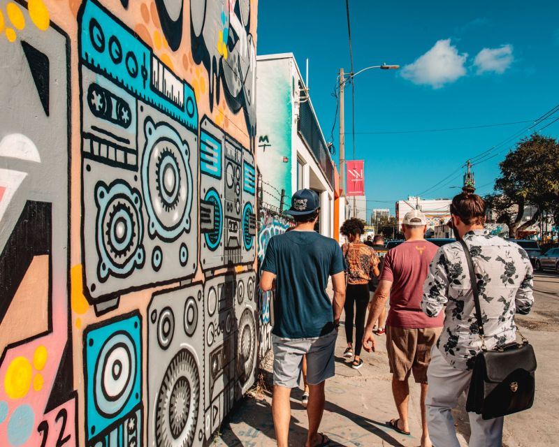 Miami: Wynwood Walls Street Art and Food Walking Tour - Awards and the guide factor: why a certified expert matters