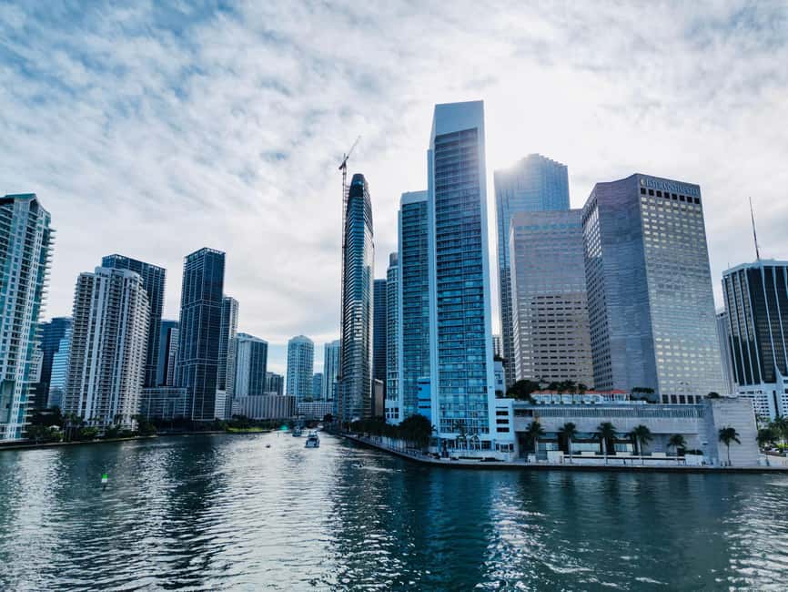 Miami’s Best Views: Private Boat Tour - Downtown, Bayside, and the Port Area: A Route That Shows Miami’s Edge