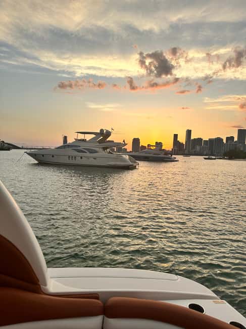Miami’s Best Views: Private Boat Tour - Meeting, Timing, and Getting Ready to Go Smoothly