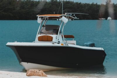 Miami's Unique Private Boat Tour: Discover & Enjoy Your Way - Choosing 1, 2, or 4 hours without regretting it