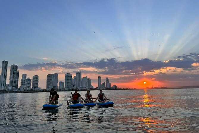 MORNING TOUR PaddleBoard or kayak - The Group Size and Pace: Why a Max of 10 Travelers Helps