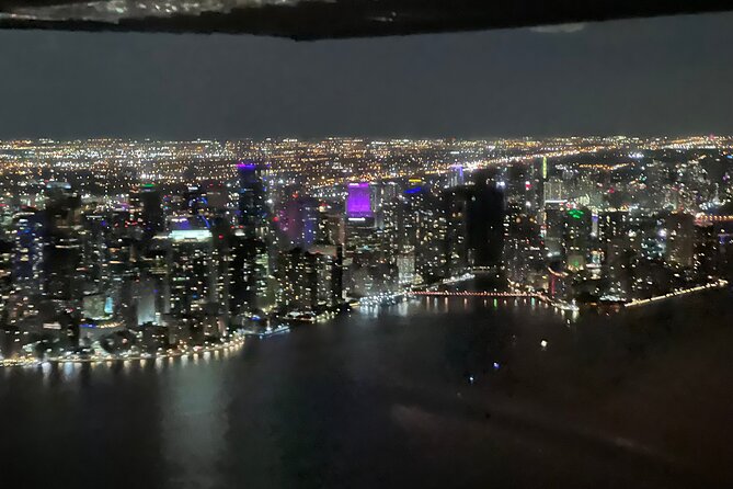 Private 60 Minute Romantic Excursion Air Tour with Champagne - The 60-Minute Route Over Miami: What You’ll See From Above