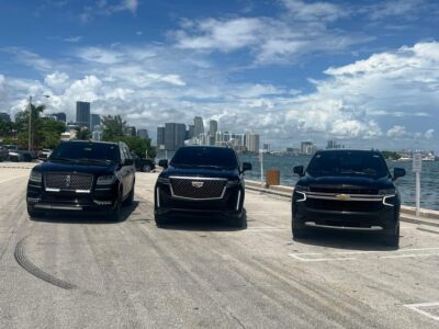Private SUV Tour Through The City of Miami - South Beach Stops: Glamour, Ocean Air, and Quick Photo Moments