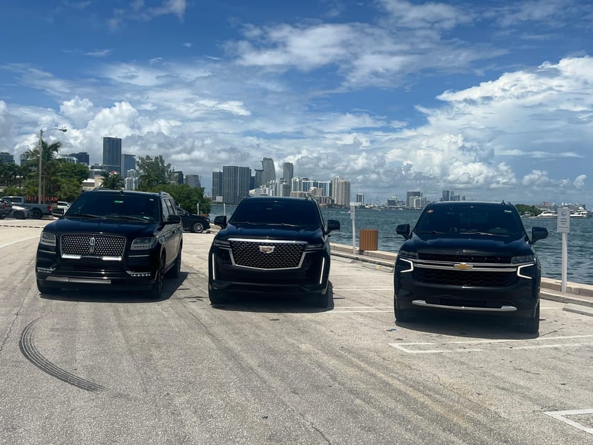 Private SUV Tour Through The City of Miami - South Beach Stops: Glamour, Ocean Air, and Quick Photo Moments