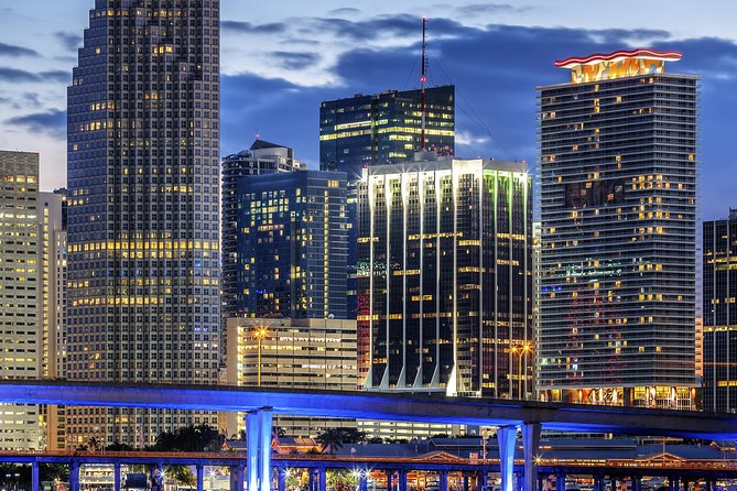 Private Tour: Miami Nighttime Sightseeing - The Private Vehicle Setup (and What It Means for Comfort)