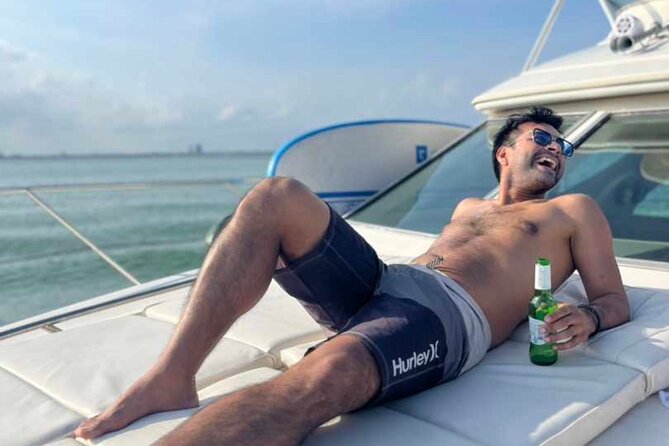 Private Yacht Cruise in Miami Beach - Boarding Day: From 5225 Collins Ave to Your First Views