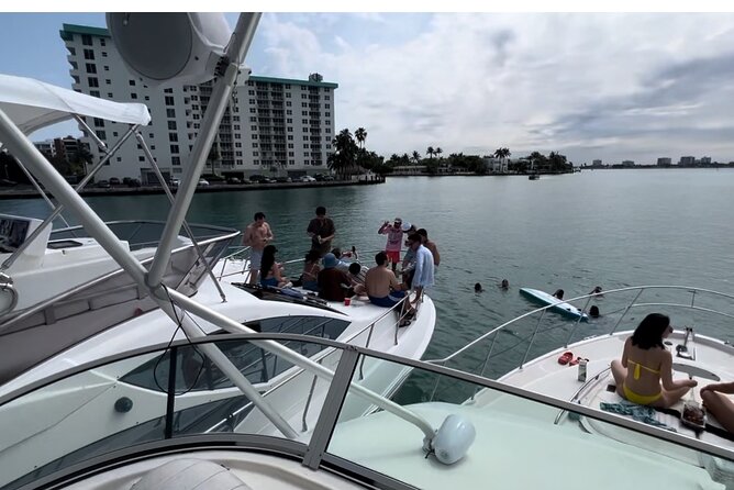 Private Yacht Cruise in Miami Beach - Crew and the Money You’ll Pay Directly