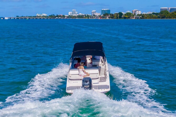 Rent the Best Boat in Town | Up to 10 People - Should You Book This Private Boat in Miami?