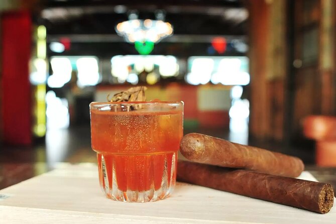 Rum & Cigar Tour With An Expert In Little Havana - The Cigar Shop Stop: Watching Hecho a Mano Cigars Get Made