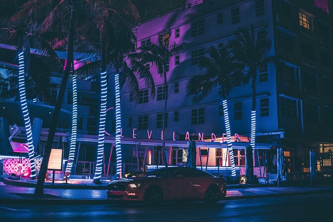 Self-Guided Audio Tour - Miami Art Deco - The Museum Moment: Learning Without Overcommitting
