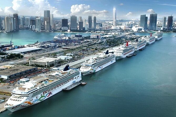 Shuttle Service for Groups and Families in Port of Miami - Finding your driver fast at PortMiami terminals A–G