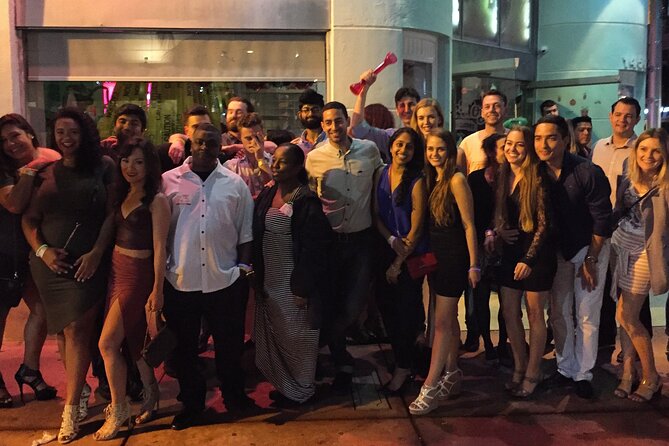 South Beach Club Crawl - Stop 1 at Liquor Lounge: the first venue sets the tone