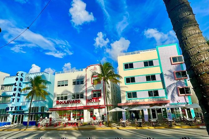 South Beach Like A Local Bike Tour - The bike setup: beach cruisers that keep your brain on the sights