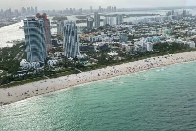 South Beach Miami Aerial Tour : Beaches, Mansions and Skyline - Private Flight Value: $87 for a Cessna 172, Not a Crowded Ride
