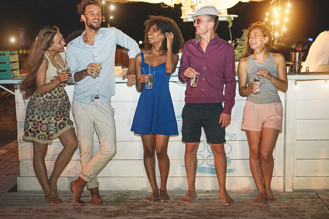 South Beach Top Highlights Tour with Lincoln Rd and Espanola Way - Lincoln Road guided walk: the shopping strip with real architecture