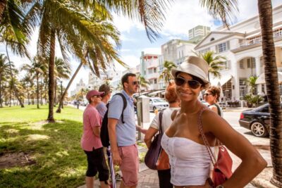 South Beach Tour des Forks: Eat Like a Local - Getting started at Aura at Books and Books (and what to bring)