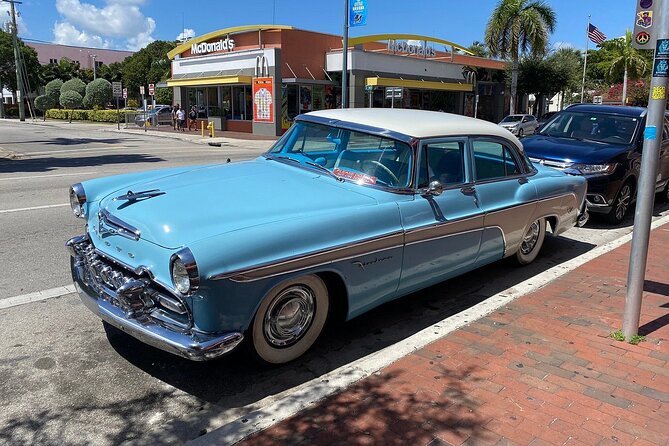 Taste of Little Havana: Miami Cuban Food & Culture Tour - Group size, guide style, and the chance to talk back