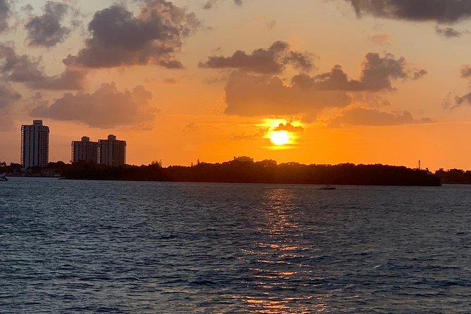The highlight of your Vacation! - The Itinerary Rhythm: A Simple 4-Hour Loop From Haulover Beach