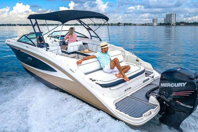 Top-Rated Boat Rental with Captain | 1 to 11 People - Who This Boat Rental Fits Best (and Who Should Skip It)