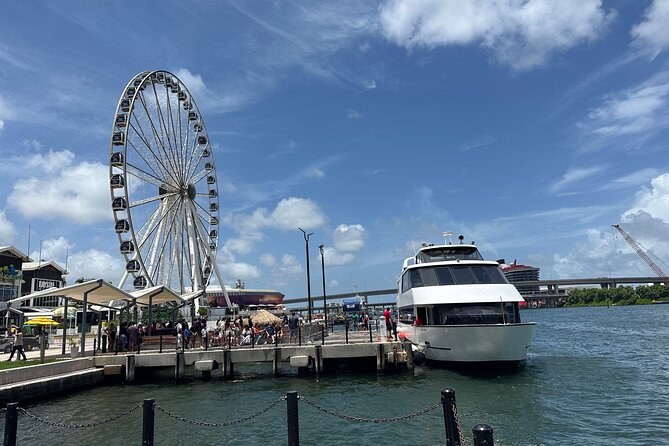 VIATOR EXCLUSIVE CRUISE: Miami Party Boat & Millionaire Homes - What You See on the Water: Downtown Skyline, South Beach, and the Port Area