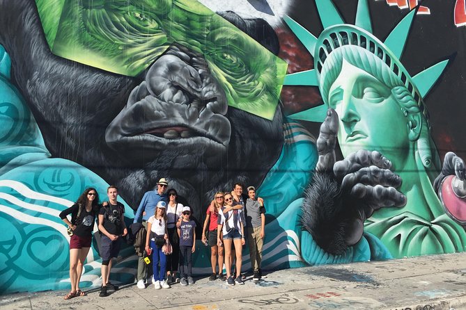 Wynwood French Guided Tour - Street Art - What the Guide Adds After the Art: Drinks, Meals, and Souvenirs